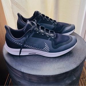 Nike Air Zoom Pegasus 36 Shield